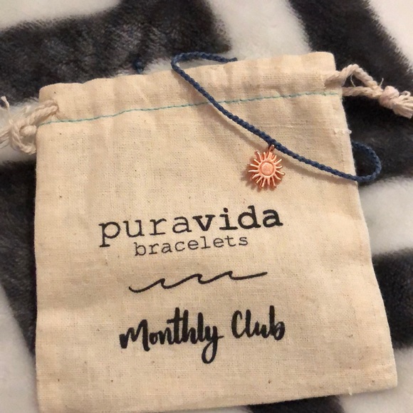 Pura Vida Jewelry - one pura vida bracelet Pura Vida Jewelry - one pura vida bracelet